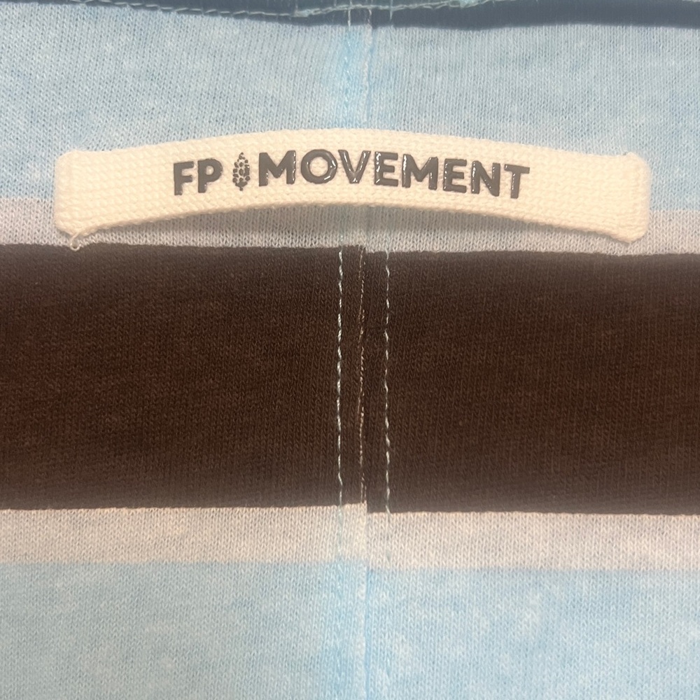 FIRM PRICE NWOT FP MOVEMENT BY FREE PEOPLE STRIPED HUSTLE LAYER - Picture 9 of 9